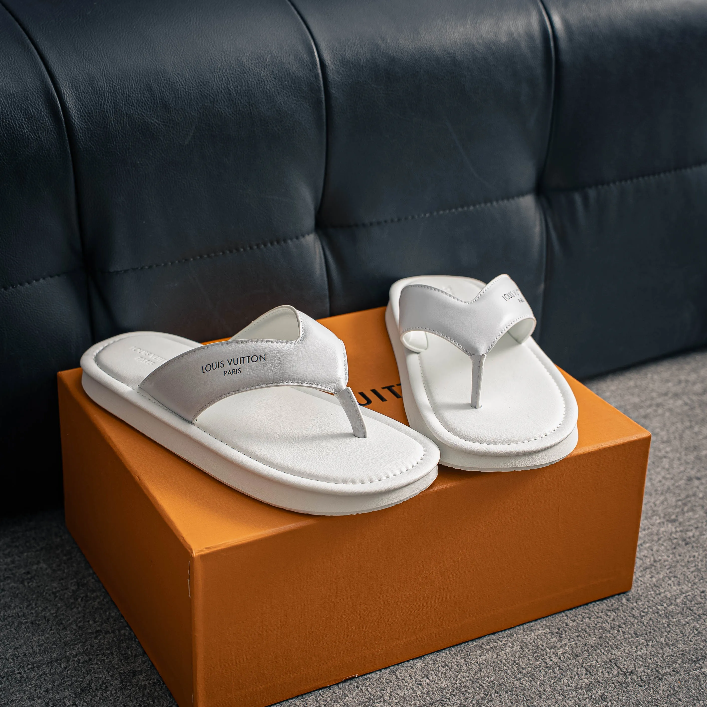 # LOUIS VUITTON ｜ 2026ss LOUIS VUITTON Venice Cowhide Leather Shoes Shoes Sandals 。 Cowhide Leather ，Shoes